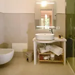 Le Monde Apartment