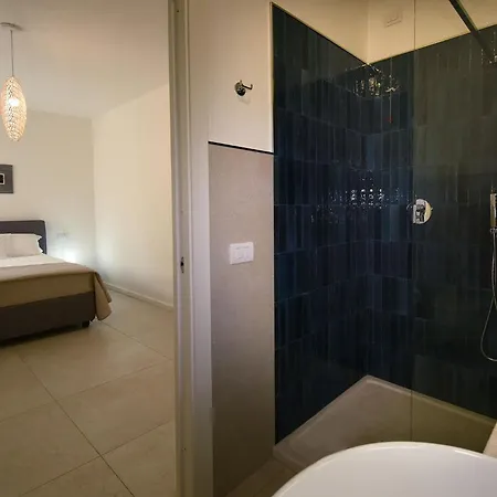 Le Monde * Villasimius